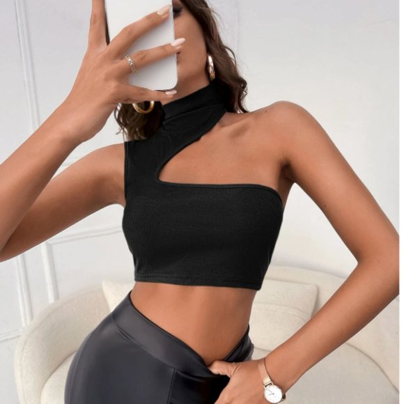 YesStyle Tops - Black One-Shoulder Crop Cutout Top (NWOT)